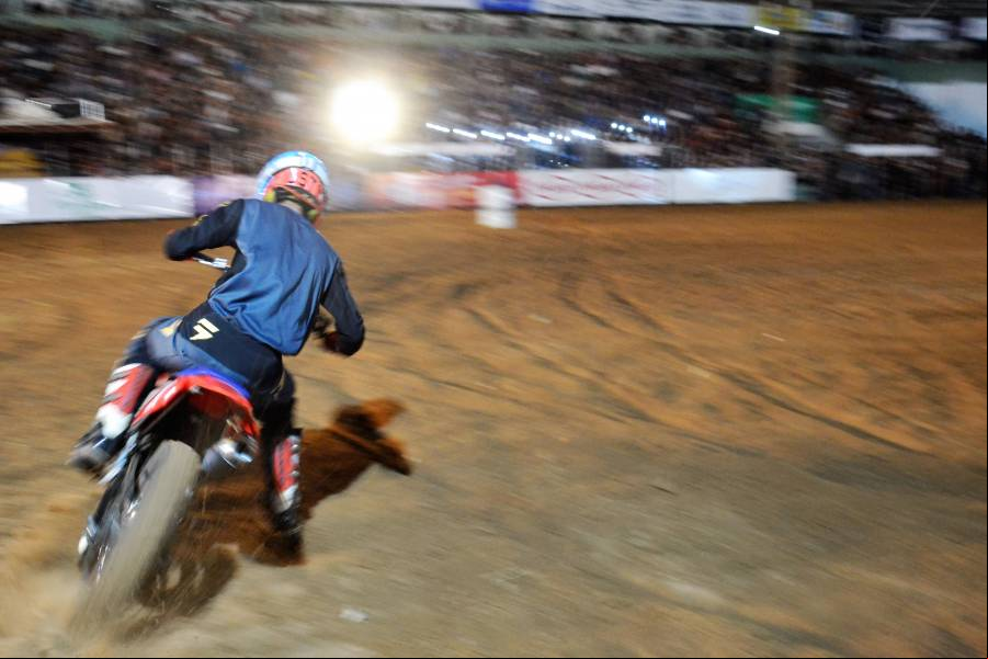 Confira galeria de fotos da primeira noite do Exponorte em Vilhena
